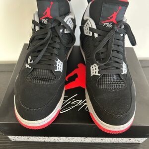 Air Jordan 4 Retro "Bred"